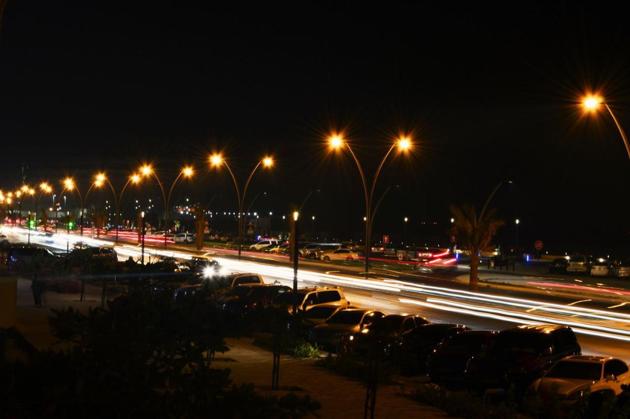 Al Corniche Hotel Шарджа Экстерьер фото