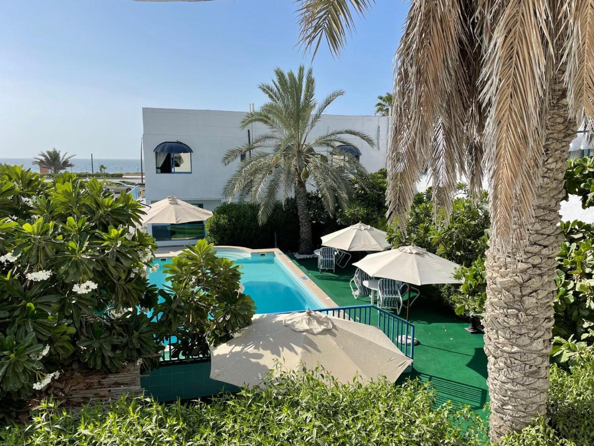 Al Corniche Hotel Шарджа Экстерьер фото
