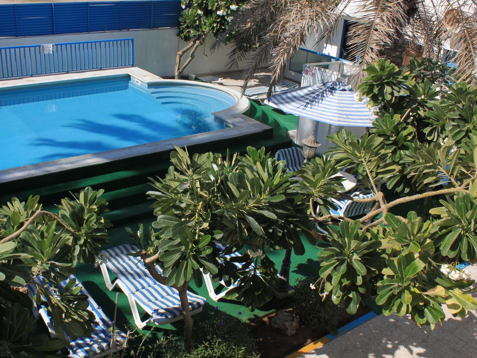 Al Corniche Hotel Шарджа Экстерьер фото