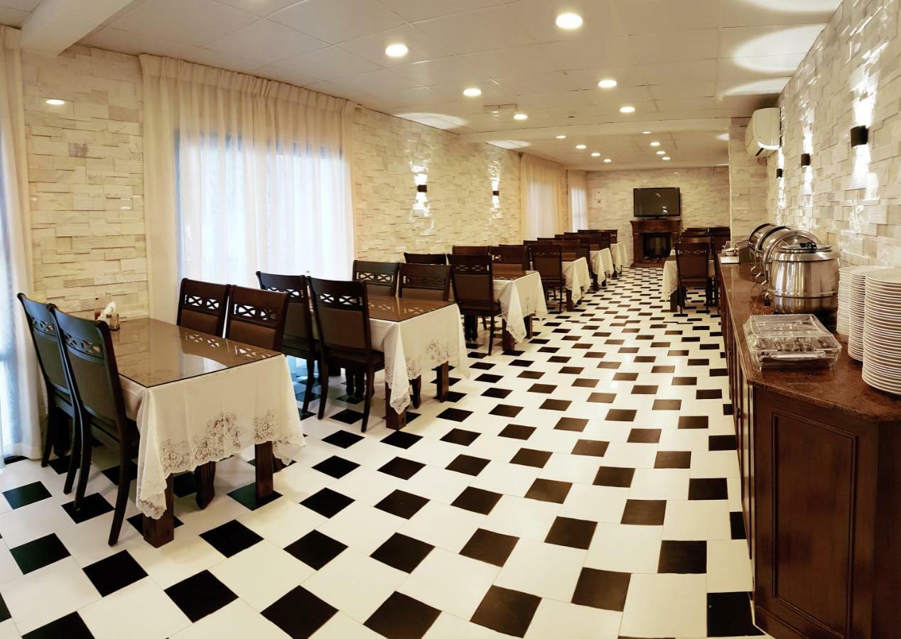 Al Corniche Hotel Шарджа Экстерьер фото