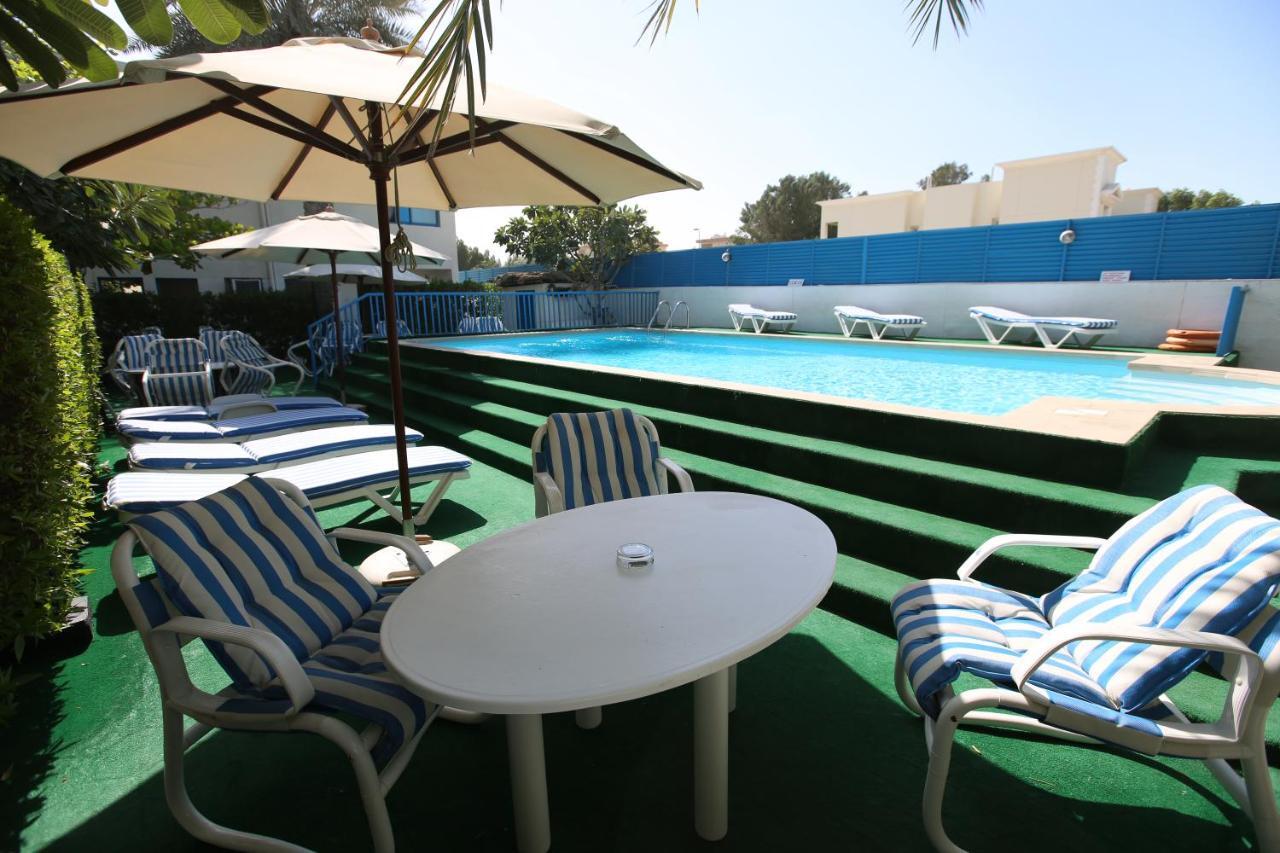 Al Corniche Hotel Шарджа Экстерьер фото