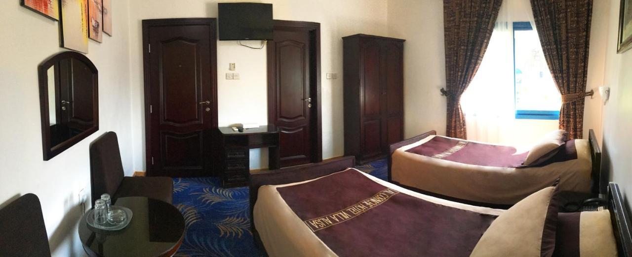 Al Corniche Hotel Шарджа Экстерьер фото